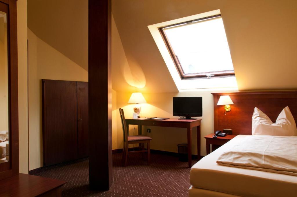 City Hotel Idar-Oberstein Rom bilde